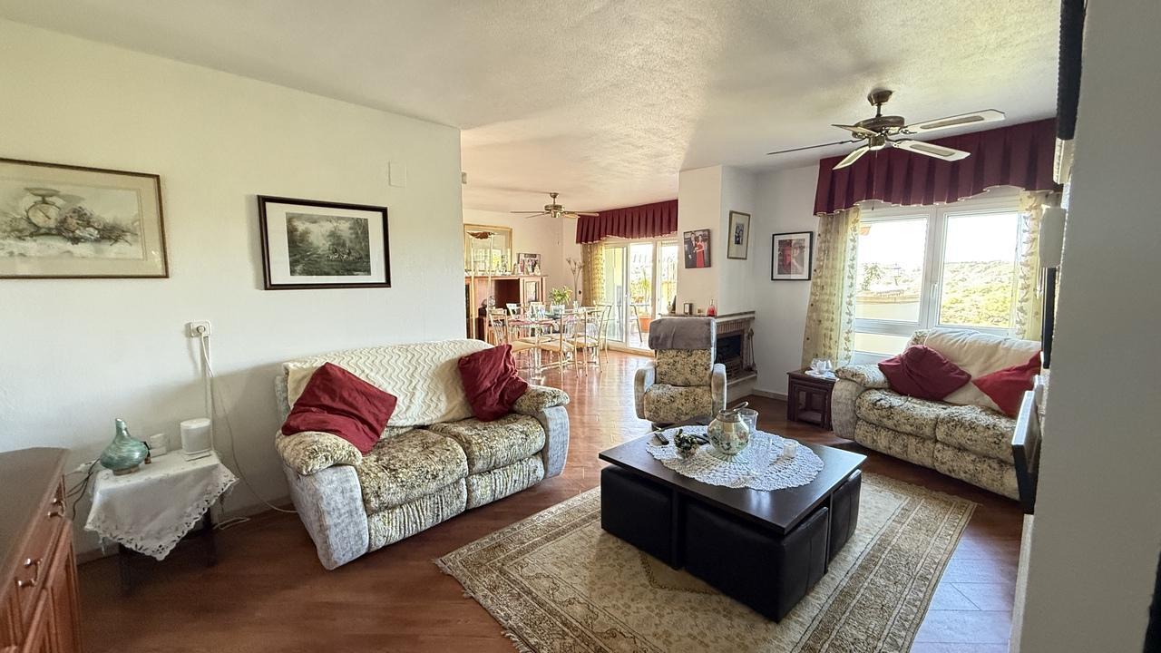 Venta de villa en Dehesa de Campoamor