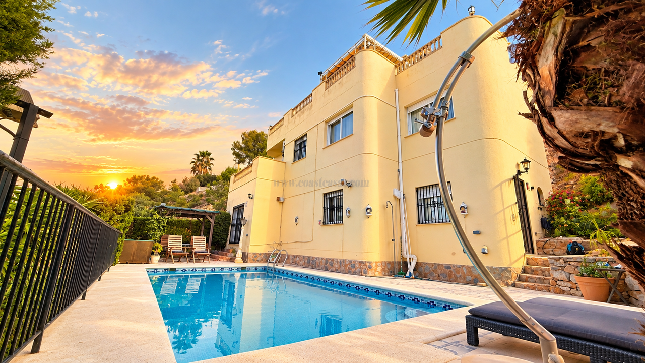 Venta de villa en Dehesa de Campoamor