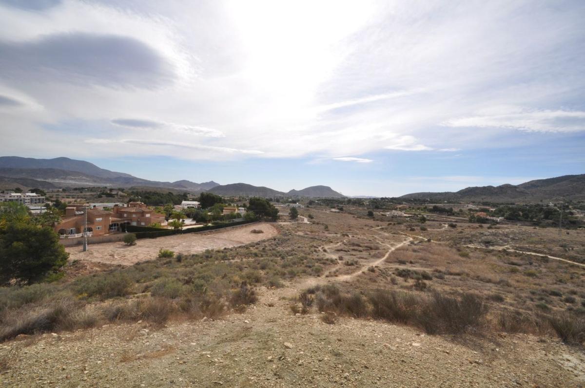 Venta de villa en Monovar