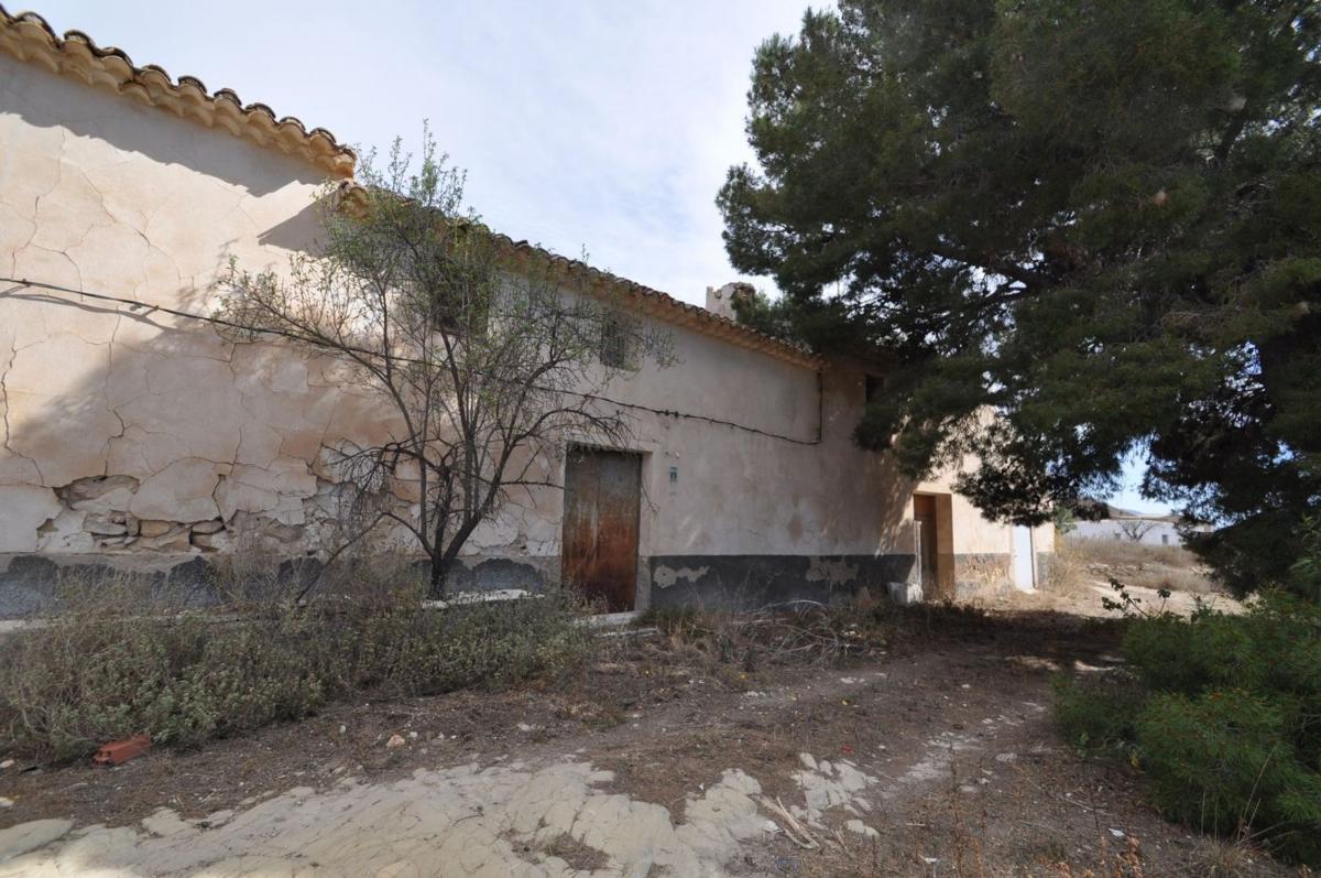 Venta de villa en Monovar