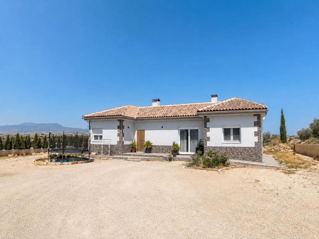 Venta de casas en Pinoso