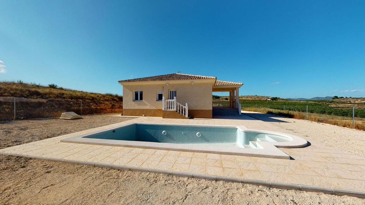 Venta de villa en Pinoso