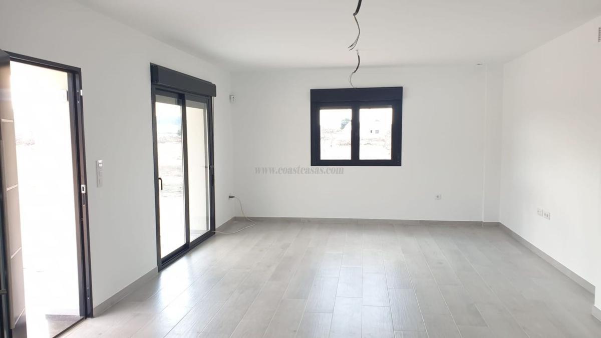 Venta de villa en Pinoso
