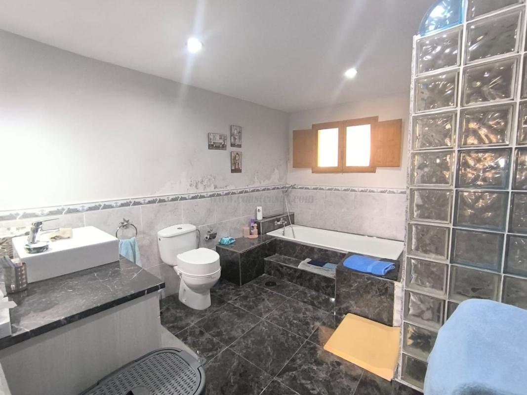 Venta de villa en Monovar