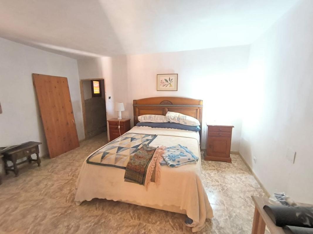 Venta de villa en Monovar