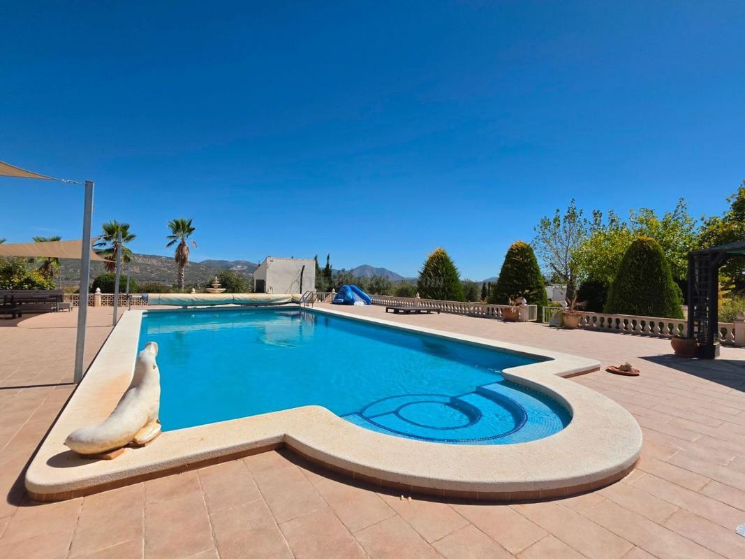 Venta de casas en Pinoso