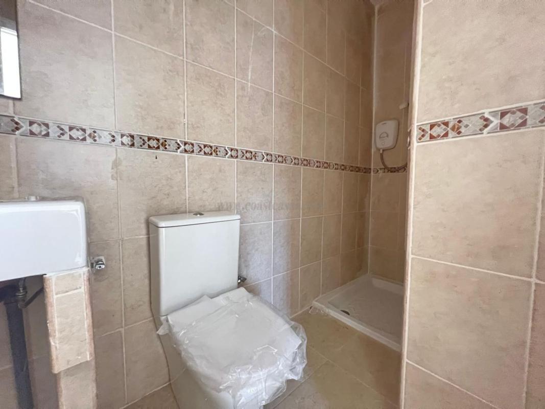 Venta de casas en Algueña