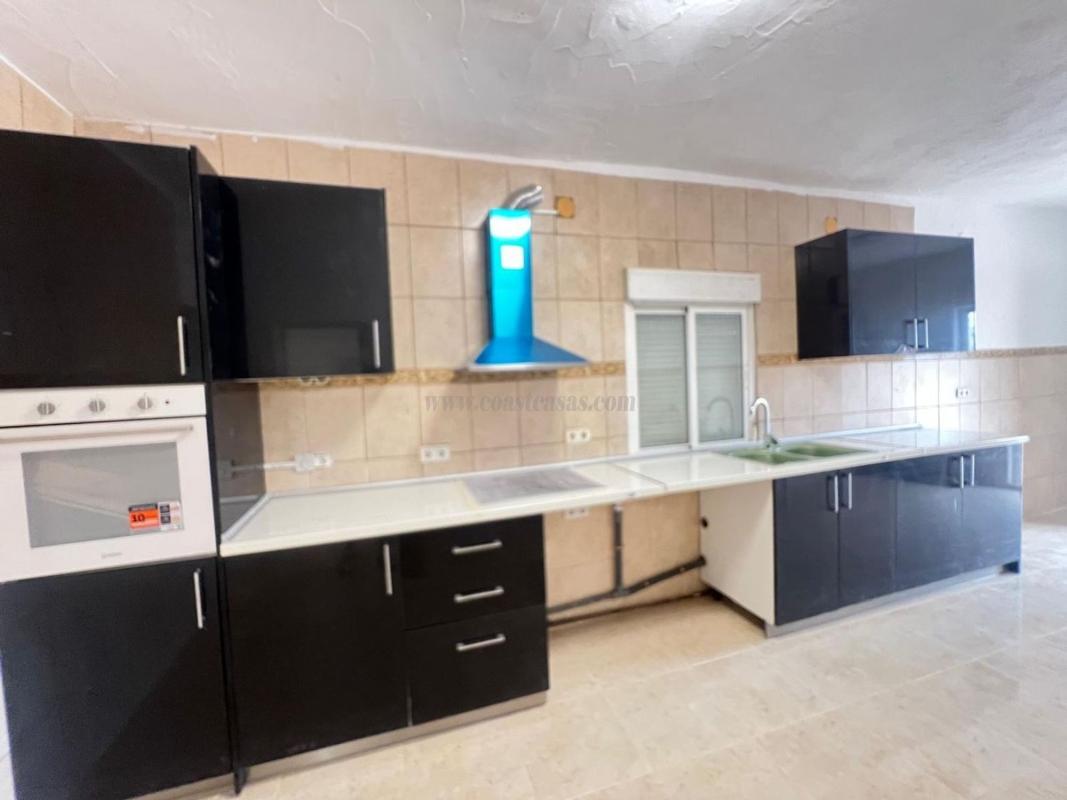 Venta de casas en Algueña