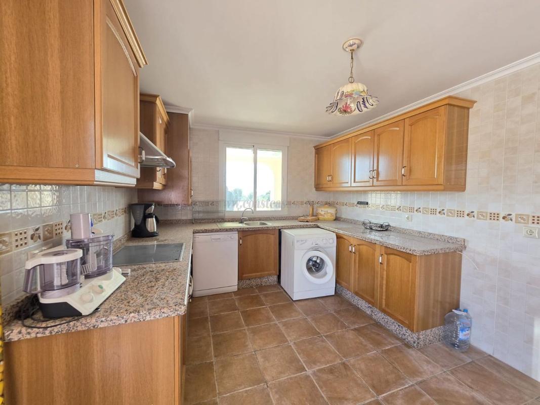 Venta de villa en Monovar