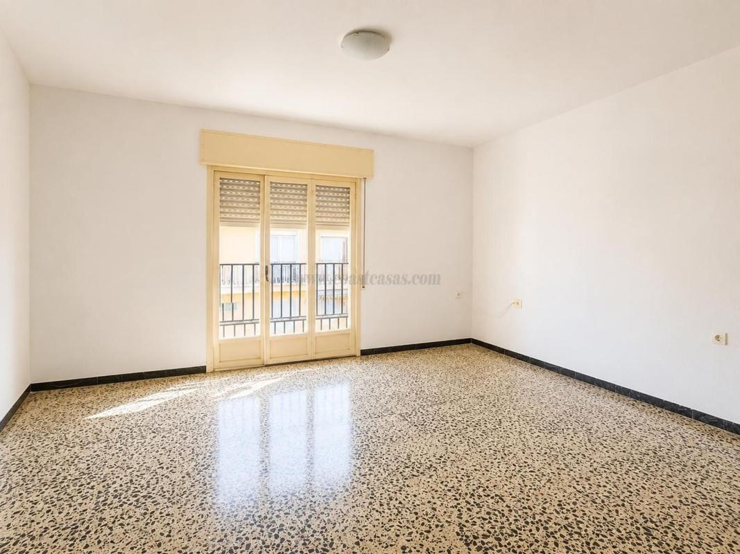 Venta de villa en Pinoso