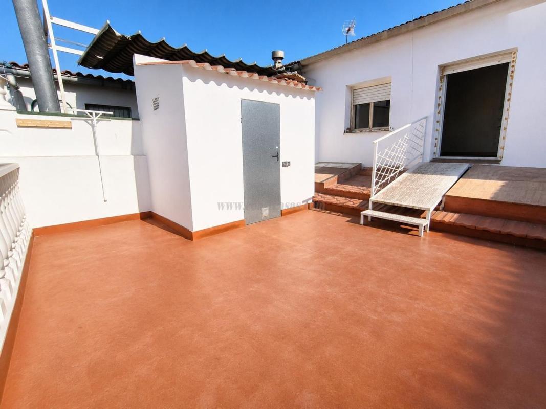 Venta de villa en Pinoso