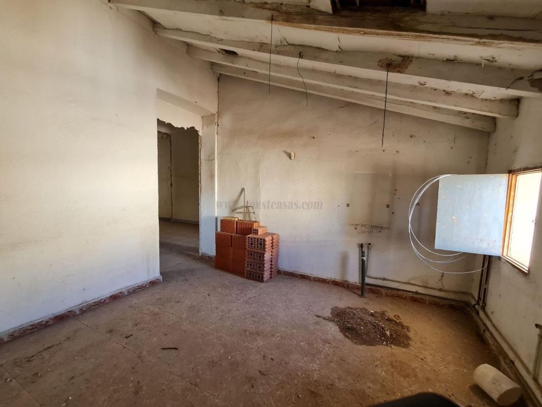 Venta de villa en Pinoso