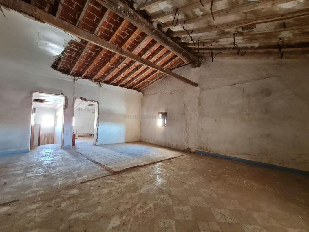 Venta de villa en Pinoso