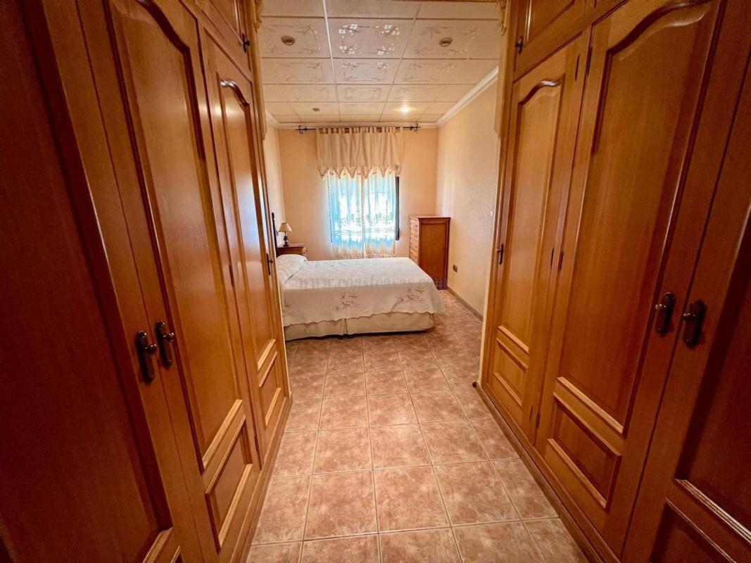 Venta de villa en Pinoso