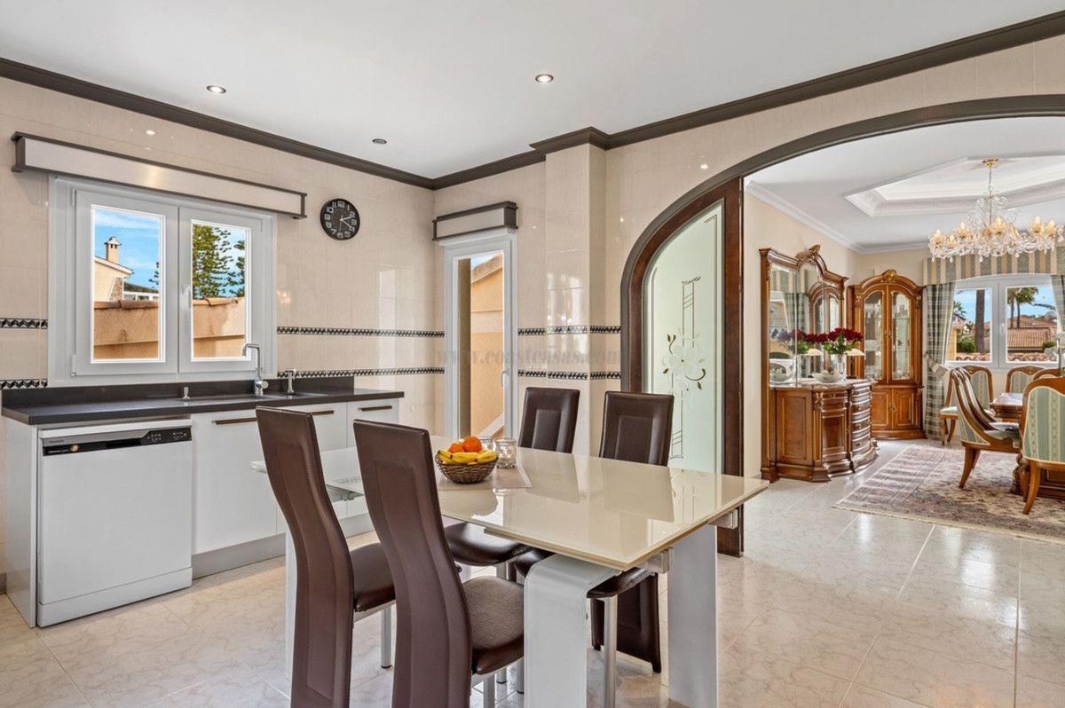 Venta de villa en Rojales