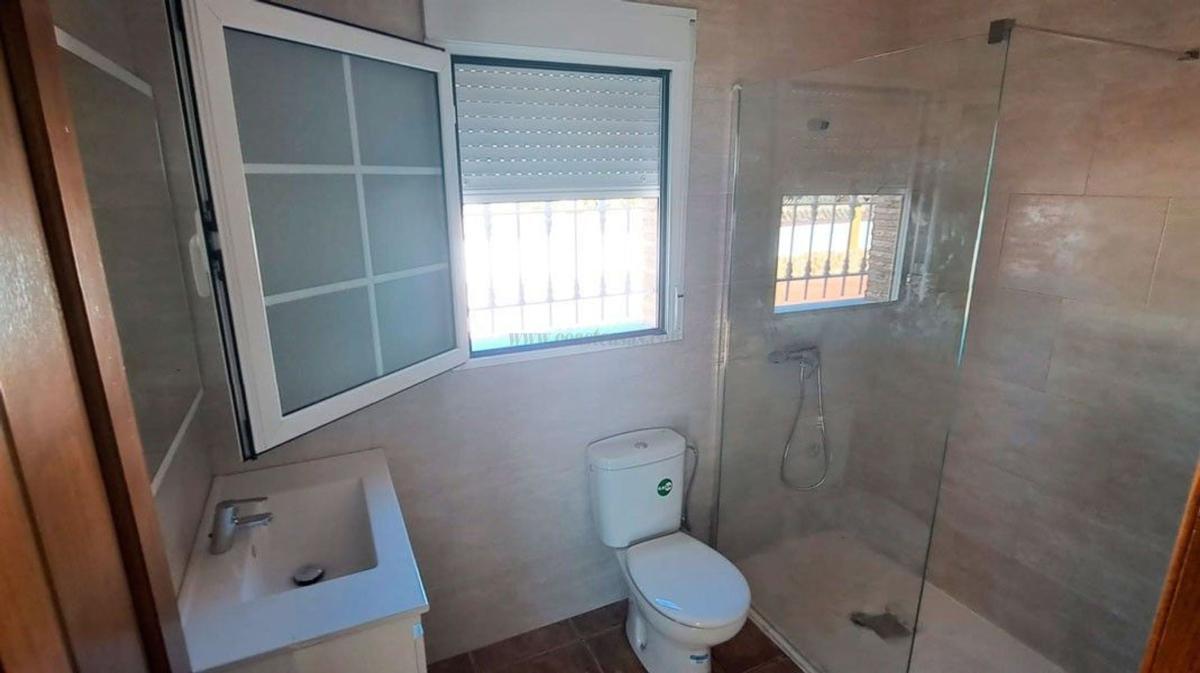 Venta de villa en Catral