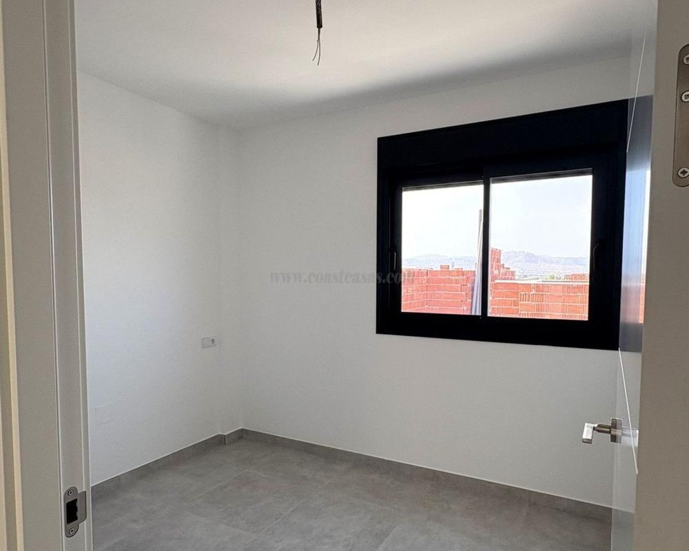 Venta de villa en Cox