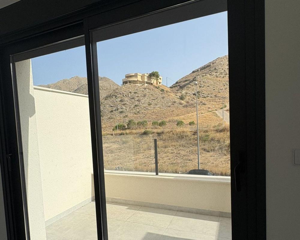 Venta de villa en Cox