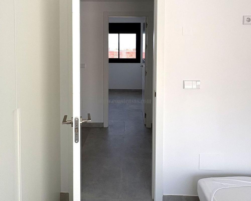 Venta de villa en Cox