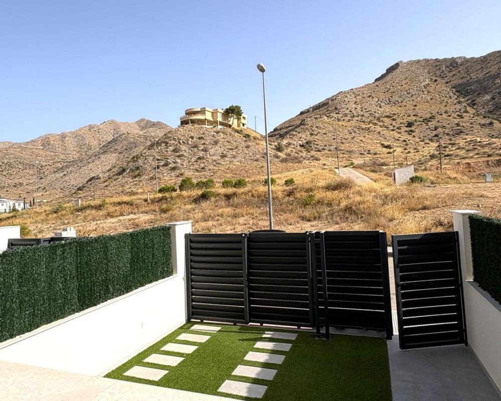 Venta de villa en Cox