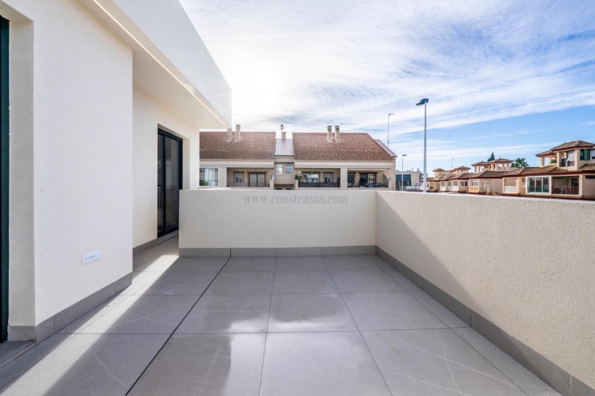 Venta de villa en Roldán
