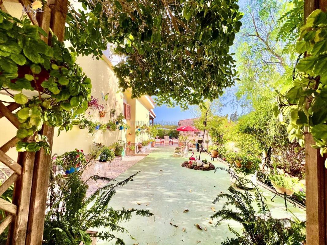Venta de villa en Daya Vieja