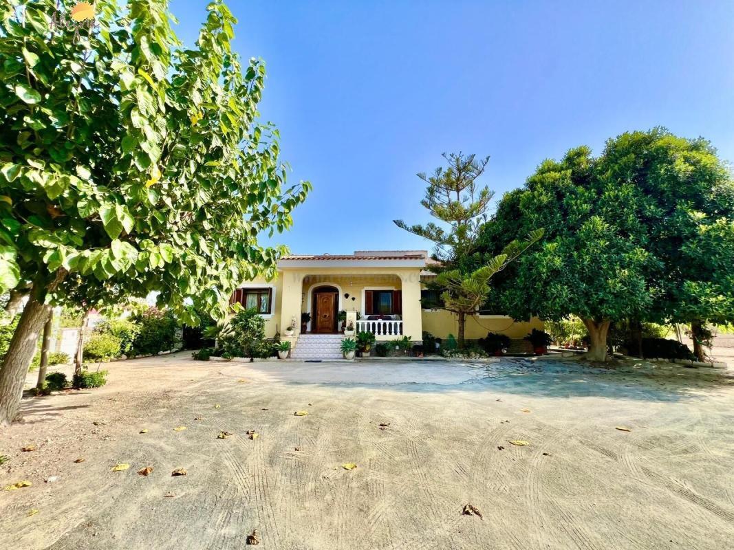 Venta de villa en Daya Vieja