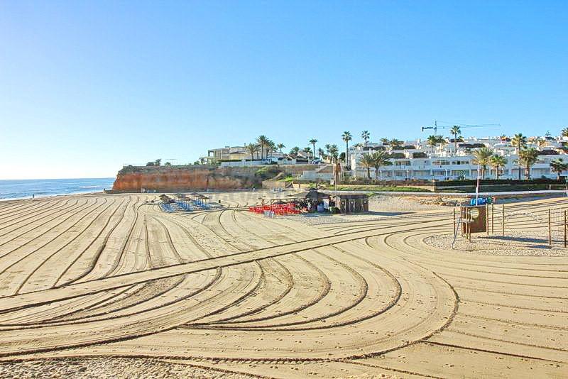 Zu verkaufen von villa in
 Orihuela Costa