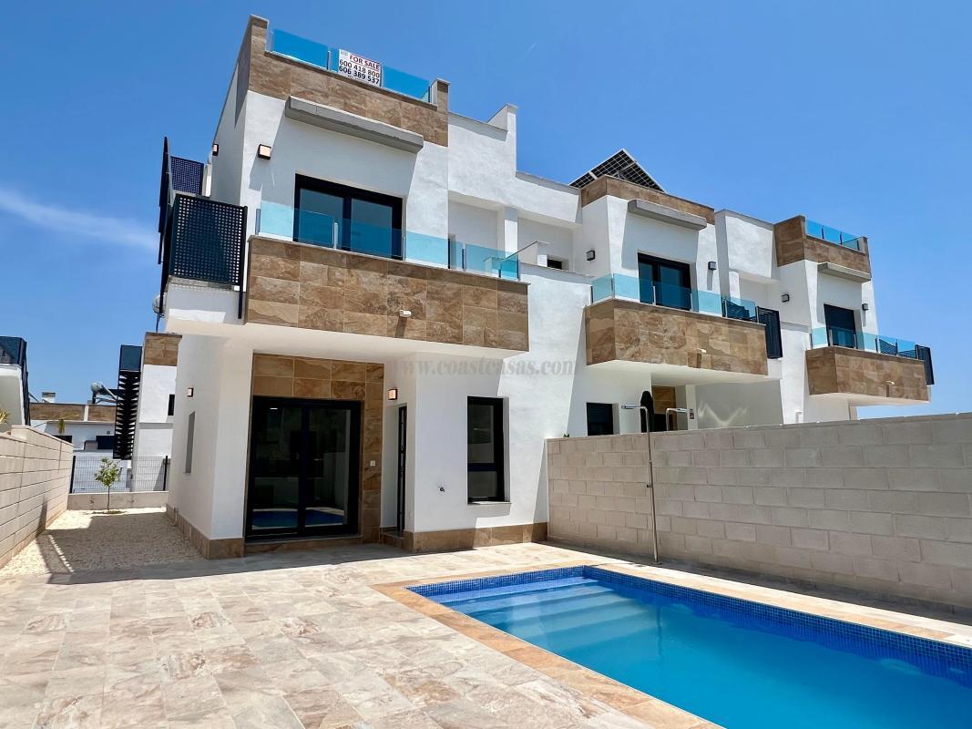 Venta de villa en Polop