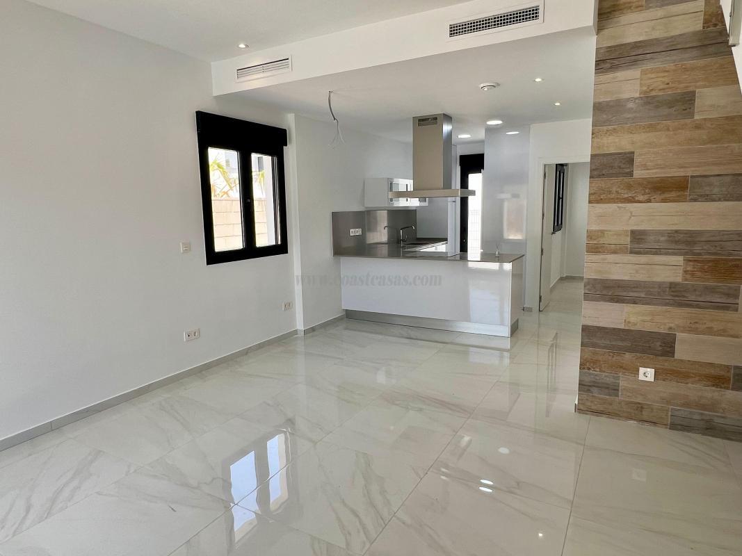 Venta de villa en Polop