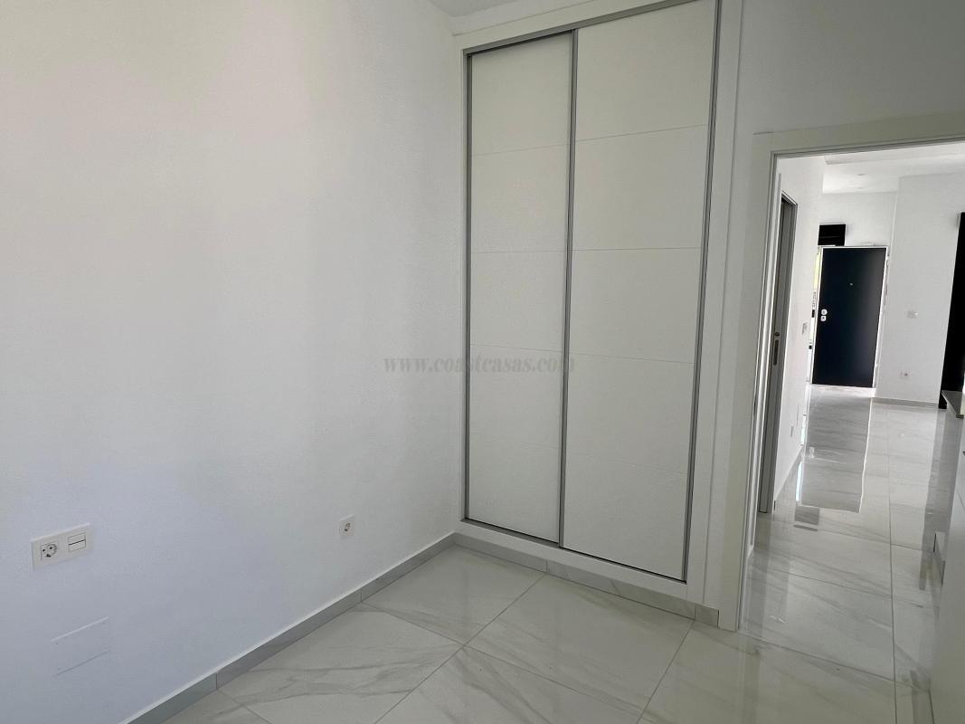 Venta de villa en Polop