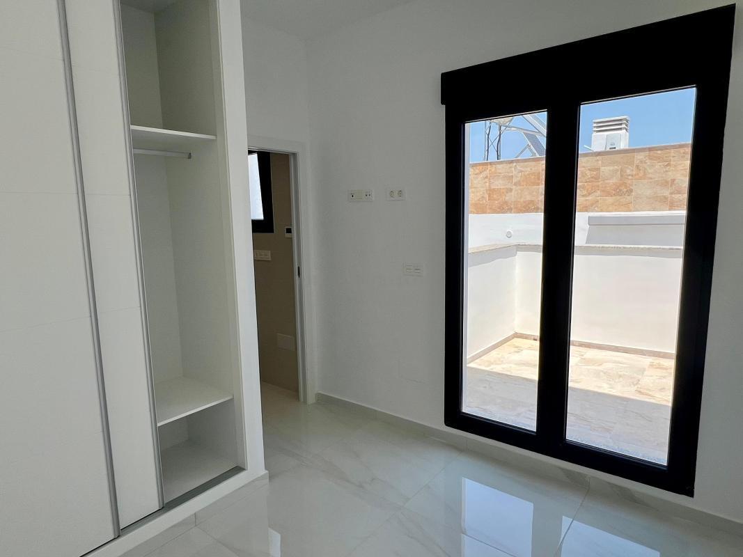 Venta de villa en Polop