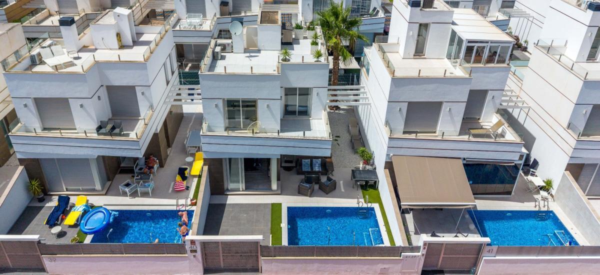 Venta de villa en Rojales