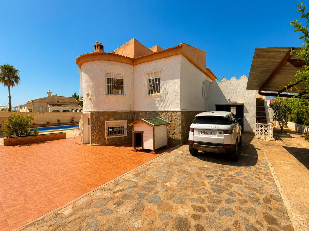 Venta de villa en Torrevieja