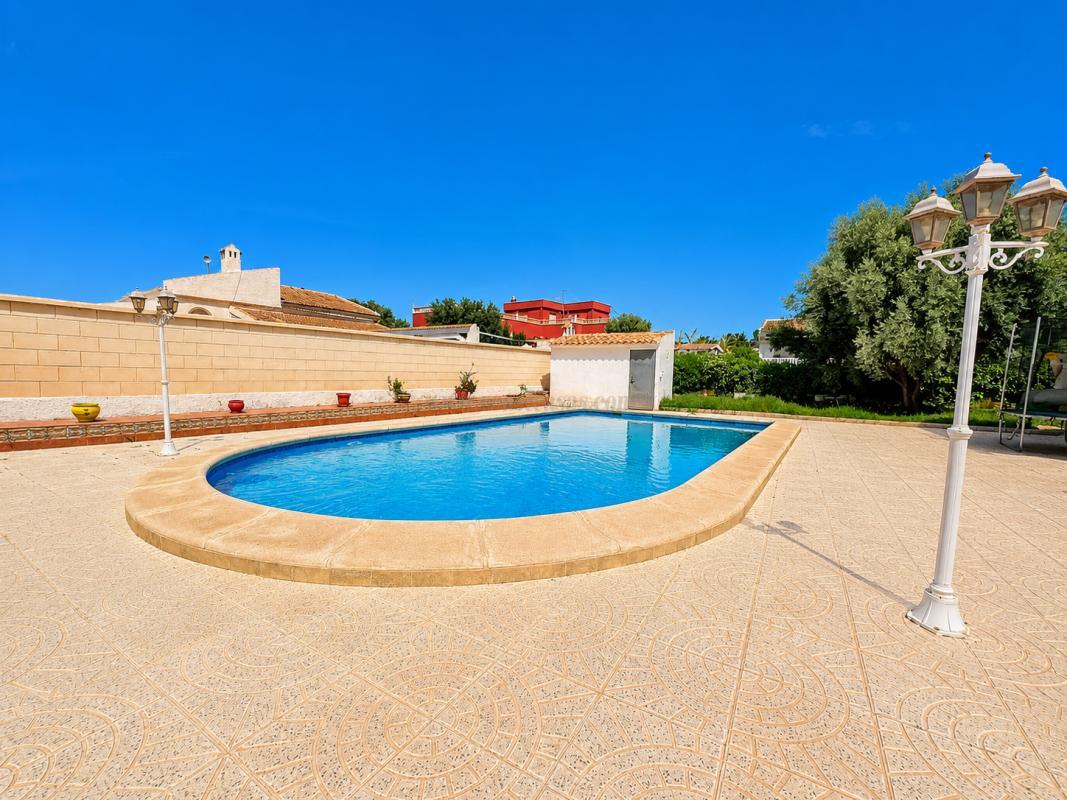 Venta de villa en Torrevieja