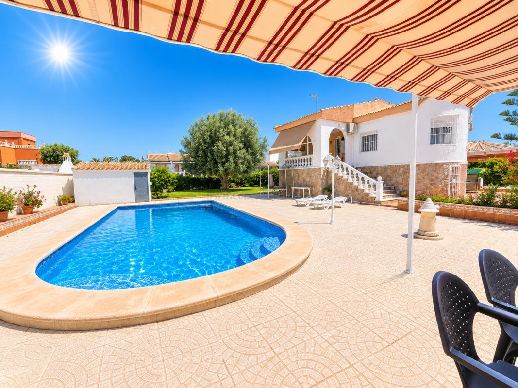 Venta de villa en Torrevieja