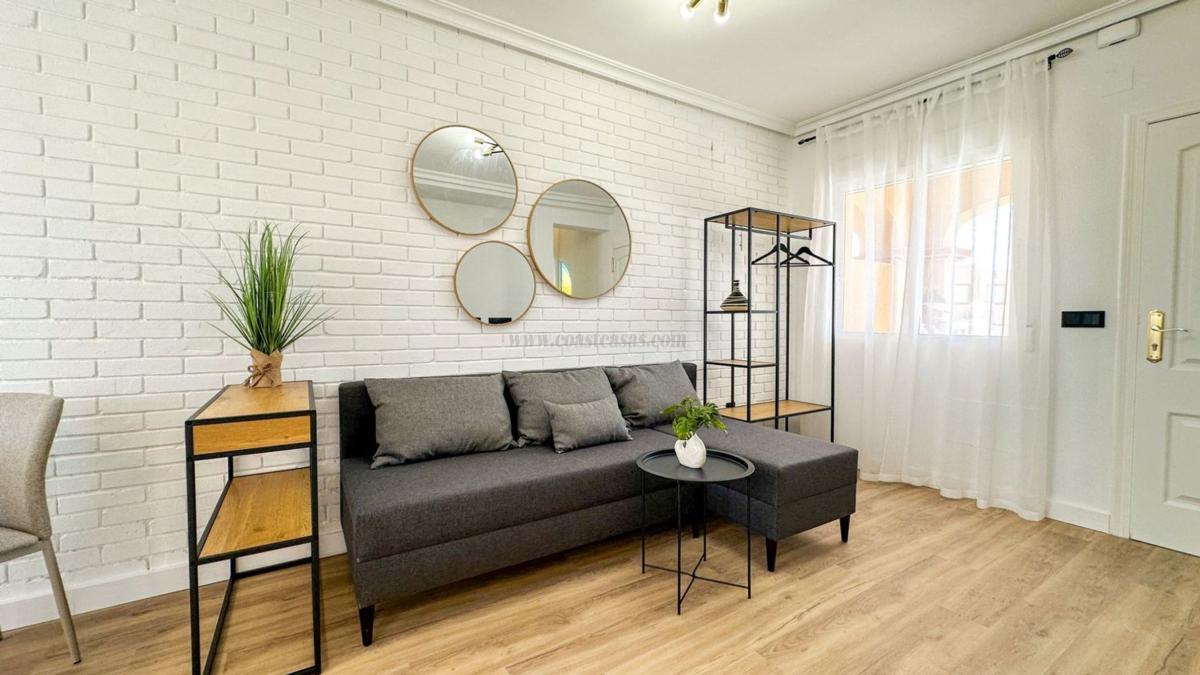 Venta de villa en Orihuela