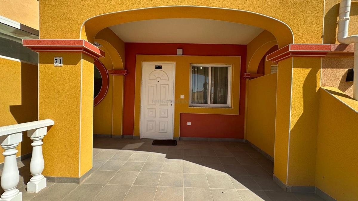 Venta de villa en Orihuela