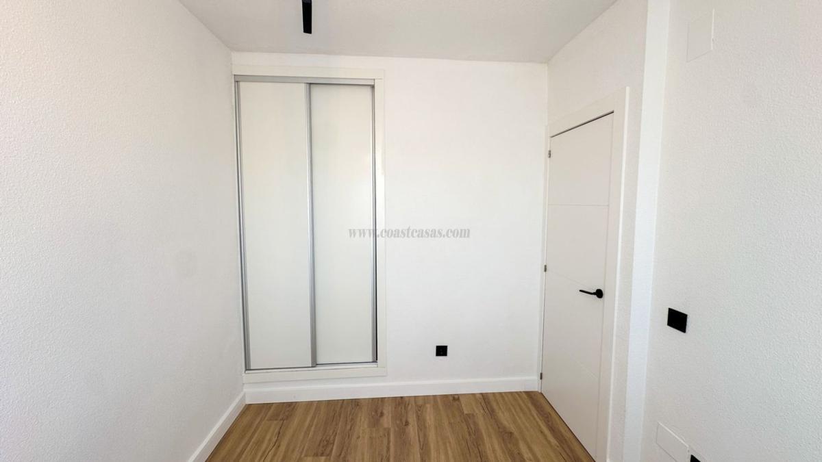 Venta de villa en Orihuela