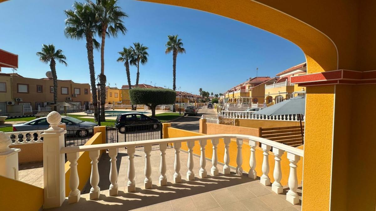 Venta de villa en Orihuela