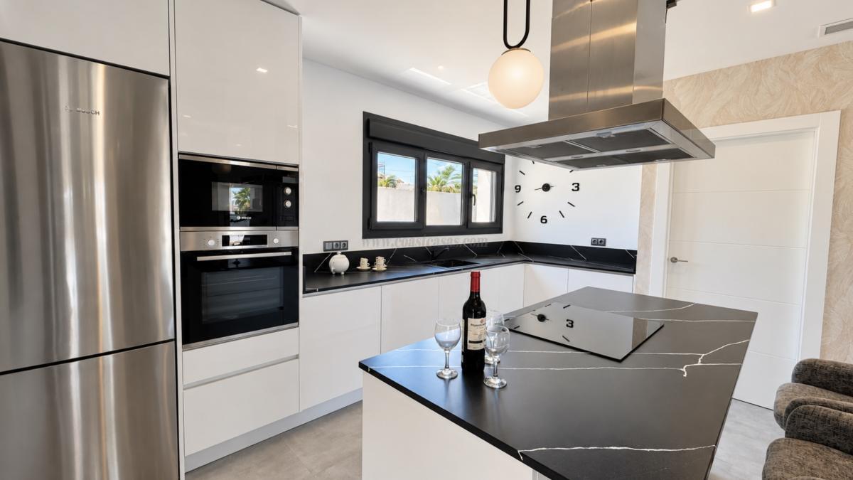 Venta de villa en Torrevieja
