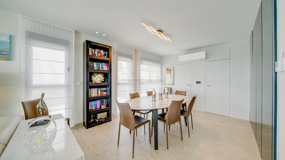 Venta de villa en Finestrat