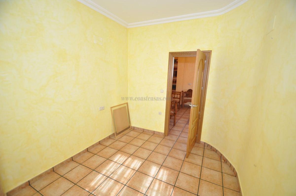 Venta de casas en Algueña