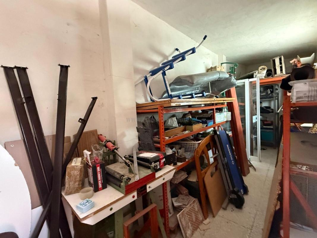 Venta de villa en Petrer