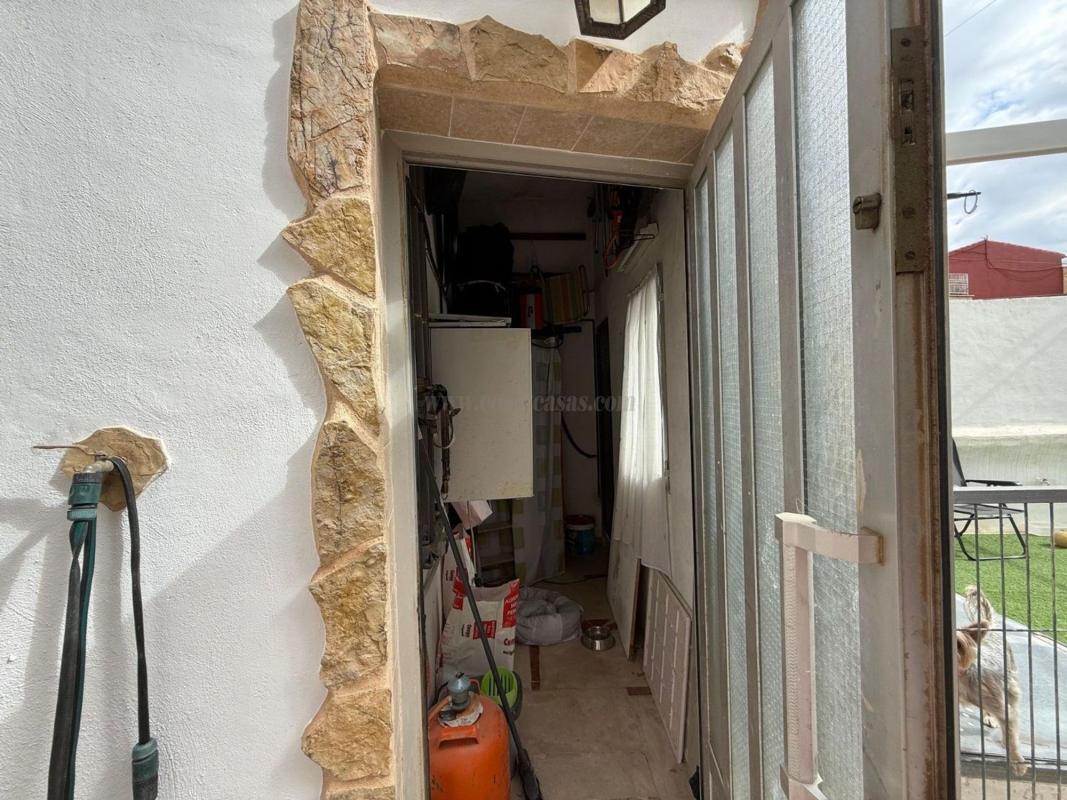 Venta de villa en Petrer