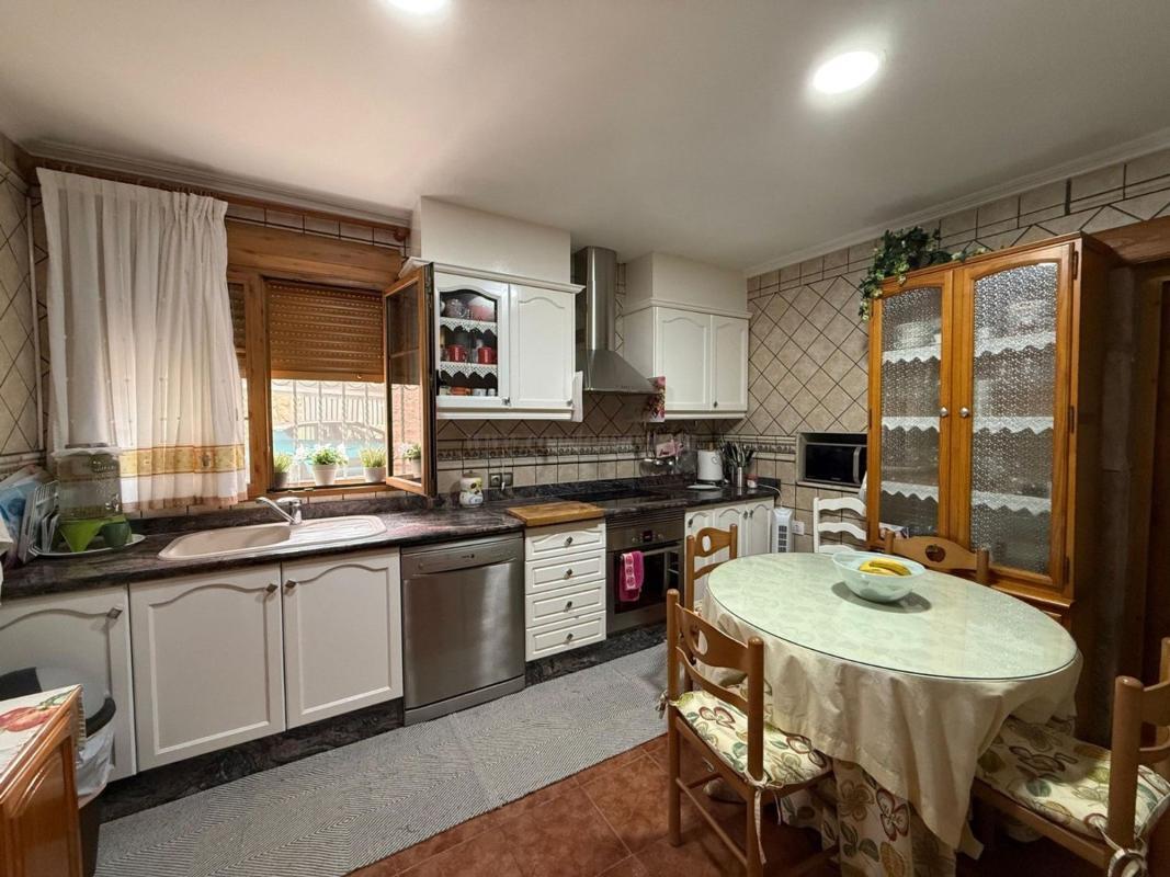 Venta de villa en Petrer
