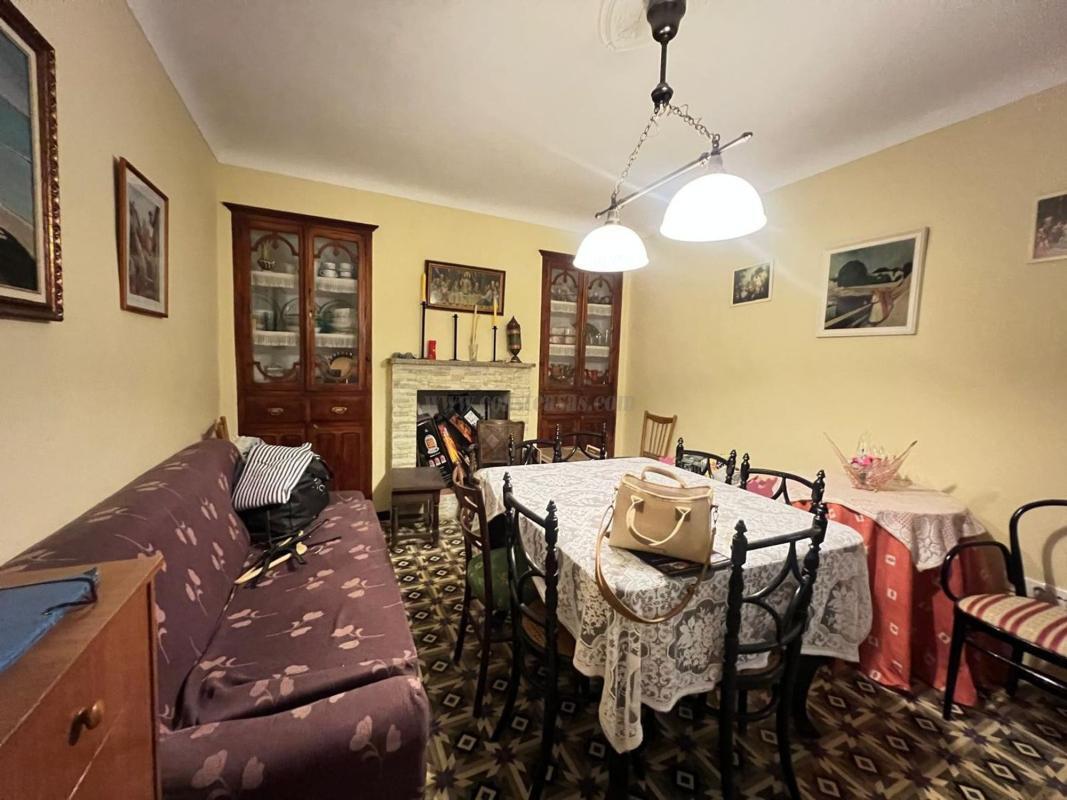Venta de villa en Pinoso