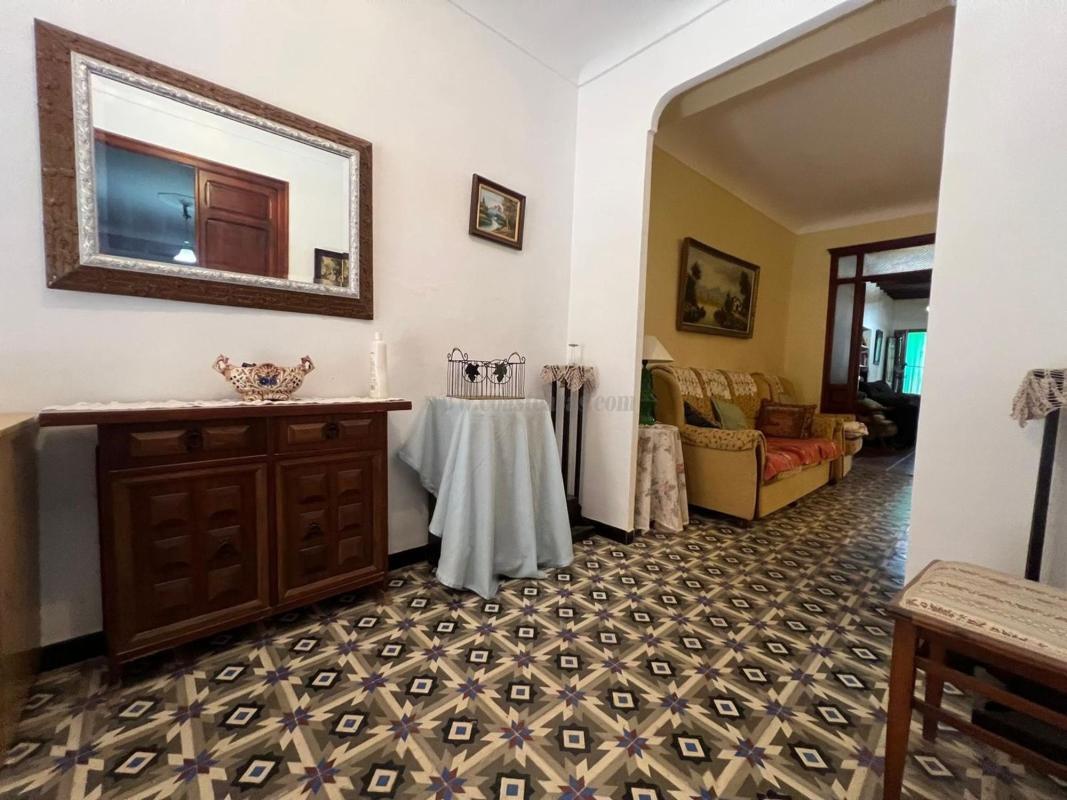 Venta de villa en Pinoso