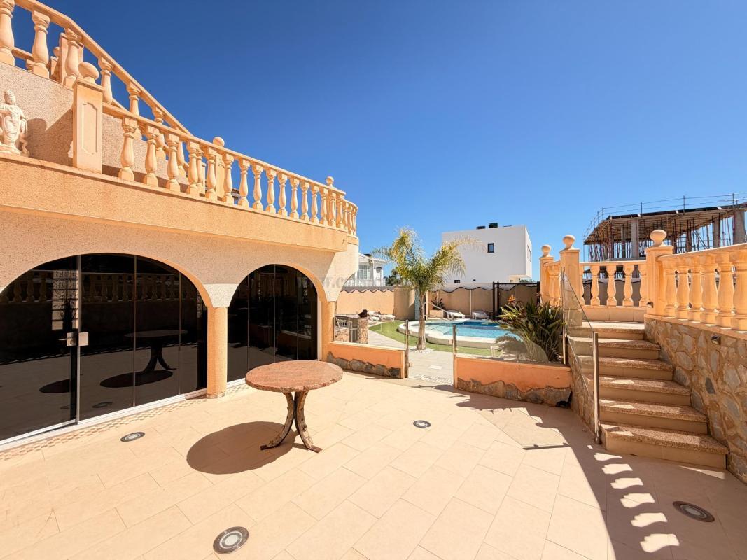 Venta de villa en Ciudad Quesada