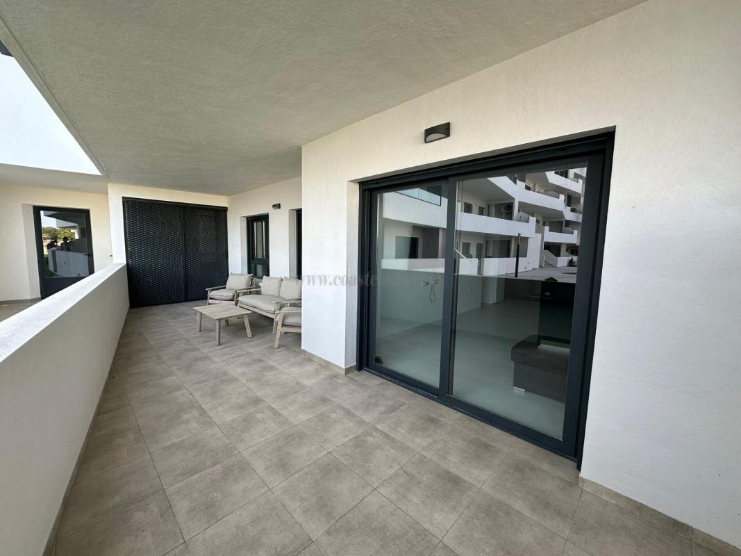 Venta de apartamento en San Miguel de Salinas
